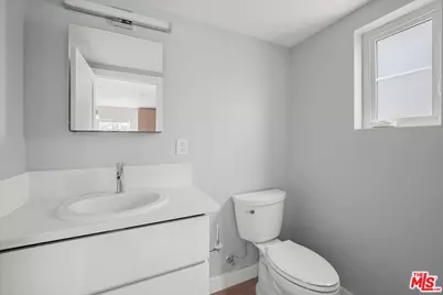 1317 Punta Gorda #3, Santa Barbara, CA 93103 - Photo 27