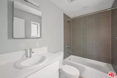 1317 Punta Gorda #10, Santa Barbara, CA 93103 - Photo 23