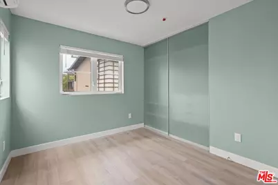 1317 Punta Gorda #12, Santa Barbara, CA 93103 - Photo 19