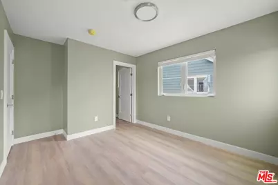 1317 Punta Gorda #13, Santa Barbara, CA 93103 - Photo 15