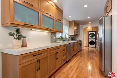 2700 Anchor Ave, Los Angeles, CA 90064 - Photo 13