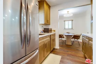 7220 10th Ave, Los Angeles, CA 90043 - Photo 19