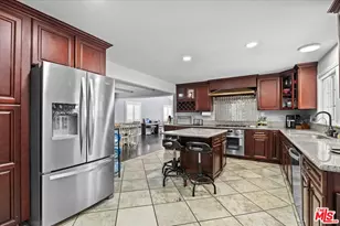 17317 Los Alimos St, Granada Hills, CA 91344 - Photo 9