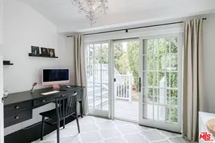 10736 Le Conte Ave, Los Angeles, CA 90024 - Photo 9