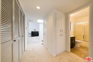 365 W Alameda Ave, Burbank, CA 91506 - Photo 21