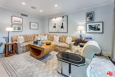814 N Bedford Dr, Beverly Hills, CA 90210 - Photo 9