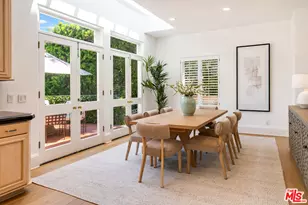 812 N Bedford Dr, Beverly Hills, CA 90210 - Photo 29