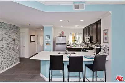 16291 Countess Dr #116, Huntington Beach, CA 92649 - Photo 5