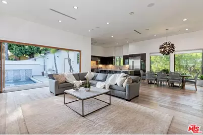 5059 Hesperia Ave, Encino, CA 91316 - Photo 1