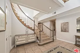 14330 Mulholland Dr, Los Angeles, CA 90077 - Photo 21