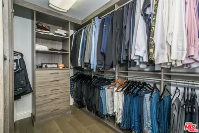 2209 Banyan Dr, Los Angeles, CA 90049 - Photo 19