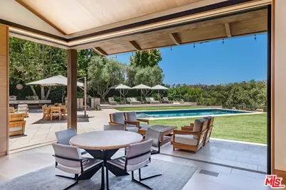 859 Woodacres Rd, Santa Monica, CA 90402 - Photo 13