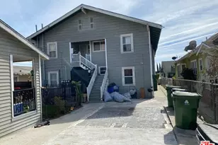 239 W 43rd St, Los Angeles, CA 90037 - Photo 5