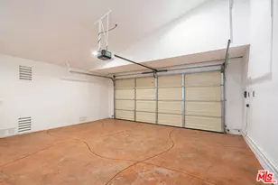 11411 Decente Ct, Studio City, CA 91604 - Photo 27