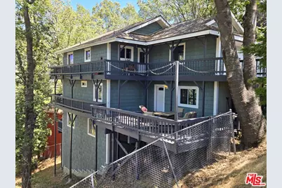 453 Davos Dr, Crestline, CA 92325 - Photo 5