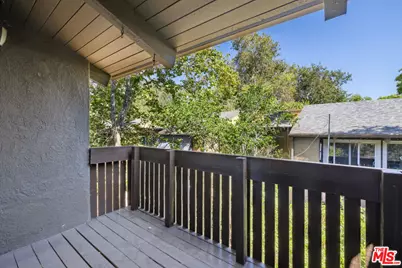 18350 Hatteras St #248, Tarzana, CA 91356 - Photo 19