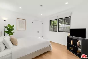 1450 N Bundy Dr, Los Angeles, CA 90049 - Photo 11