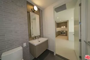 889 Francisco St, Los Angeles, CA 90017 - Photo 3