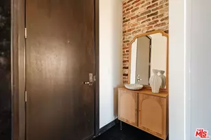 655 S Hope St, Los Angeles, CA 90017 - Photo 31