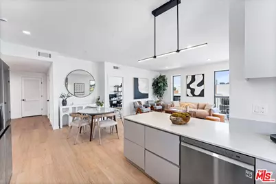 904 S New Hampshire Ave #510, Los Angeles, CA 90006 - Photo 9