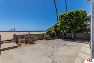 7045 Trolleyway, Playa del Rey, CA 90293 - Photo 19