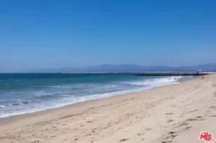 7045 Trolleyway, Playa del Rey, CA 90293 - Photo 3