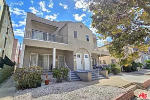 854 S Gramercy Pl, Los Angeles, CA 90005 - Photo 1