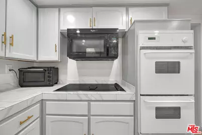 3500 W Manchester Blvd #426, Inglewood, CA 90305 - Photo 23