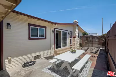 6435 Madden Ave, Los Angeles, CA 90043 - Photo 21