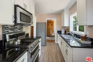 3007 Hyde Park Blvd, Los Angeles, CA 90043 - Photo 7