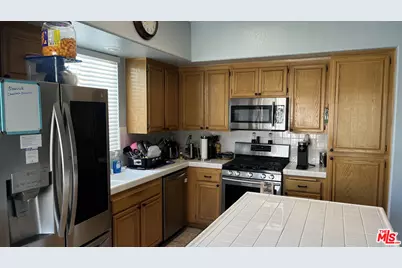 1751 W Avenue H5, Lancaster, CA 93534 - Photo 33