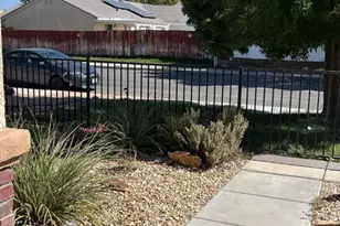 1751 W Ave H5, Lancaster, CA 93534 - Photo 3