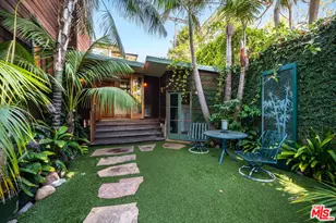 454 E Rustic Rd, Santa Monica, CA 90402 - Photo 33