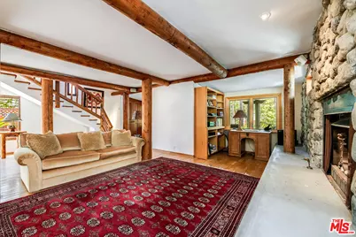 454 E Rustic Rd, Santa Monica, CA 90402 - Photo 9