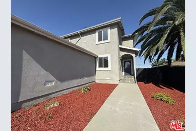 3917 Dwiggins St, Los Angeles, CA 90063 - Photo 9