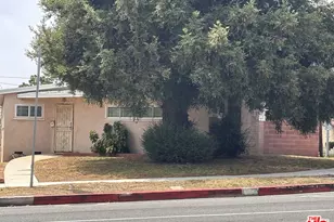 10401 S Van Ness Ave, Inglewood, CA 90303 - Photo 1