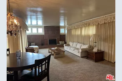 10401 S Van Ness Ave, Inglewood, CA 90303 - Photo 11