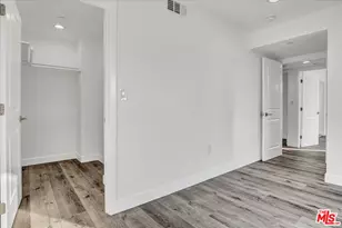 2419 S Cochran Ave, Los Angeles, CA 90016 - Photo 57