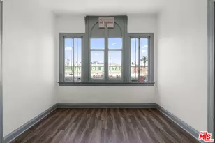 225 W Adams Blvd, Los Angeles, CA 90007 - Photo 7