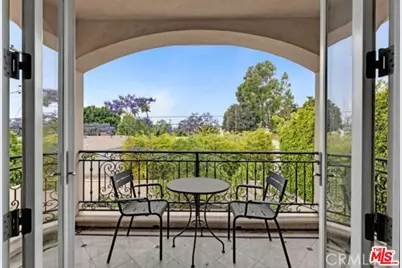 10517 Blythe Ave, Los Angeles, CA 90064 - Photo 19
