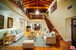 10655 Camarillo St, Toluca Lake, CA 91602 - Photo 15