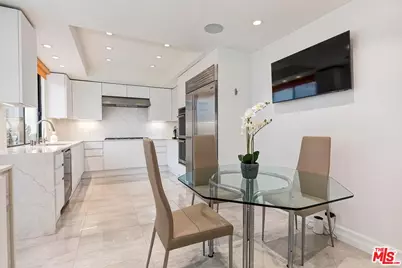 2172 Century Hl, Los Angeles, CA 90067 - Photo 7