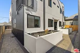 1733 S New Hampshire Ave, Los Angeles, CA 90006 - Photo 1