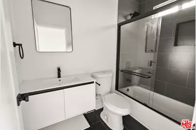 1733 S New Hampshire Ave, Los Angeles, CA 90006 - Photo 57