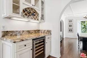 956 S Longwood Ave, Los Angeles, CA 90019 - Photo 17