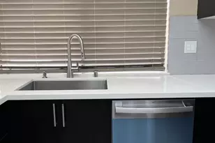 14456 Foothill Blvd, Sylmar, CA 91342 - Photo 23