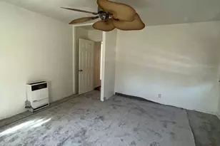 422 E Colden Ave, Los Angeles, CA 90003 - Photo 9