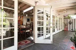 812 N Sweetzer Ave, West Hollywood, CA 90069 - Photo 17