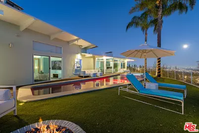 8411 Hollywood Blvd, Los Angeles, CA 90069 - Photo 45