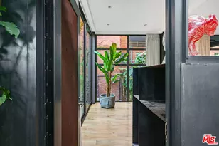 7 Vicente Ter, Santa Monica, CA 90401 - Photo 7
